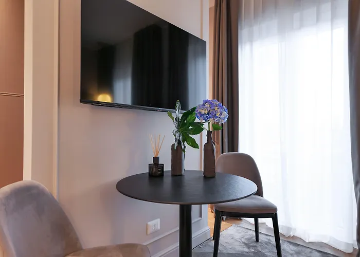 Prestige Boutique Aparthotel - Piazza Duomo View